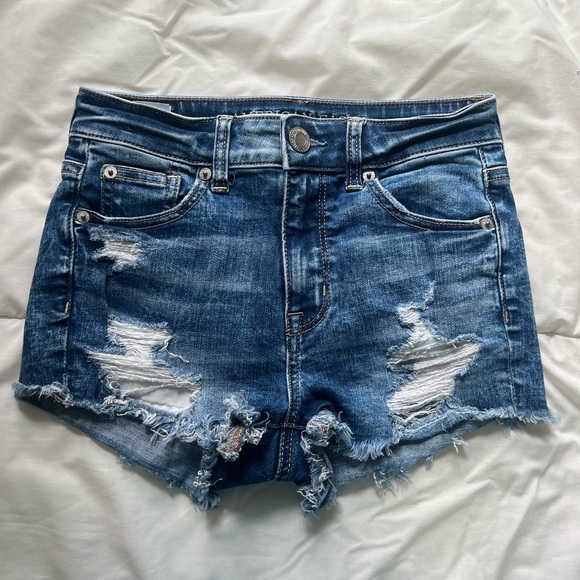 American Eagle Ripped Jean Shorts - Picture 1 of 4